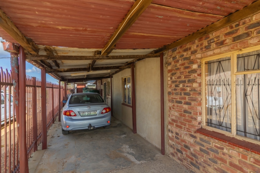 3 Bedroom Property for Sale in Steenwerp Free State